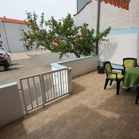 In 5627 Apartman