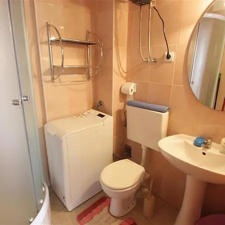 In 5627 Apartman